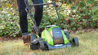 Switching To an Electric Lawnmower Is Cheaper Than You Might Expect